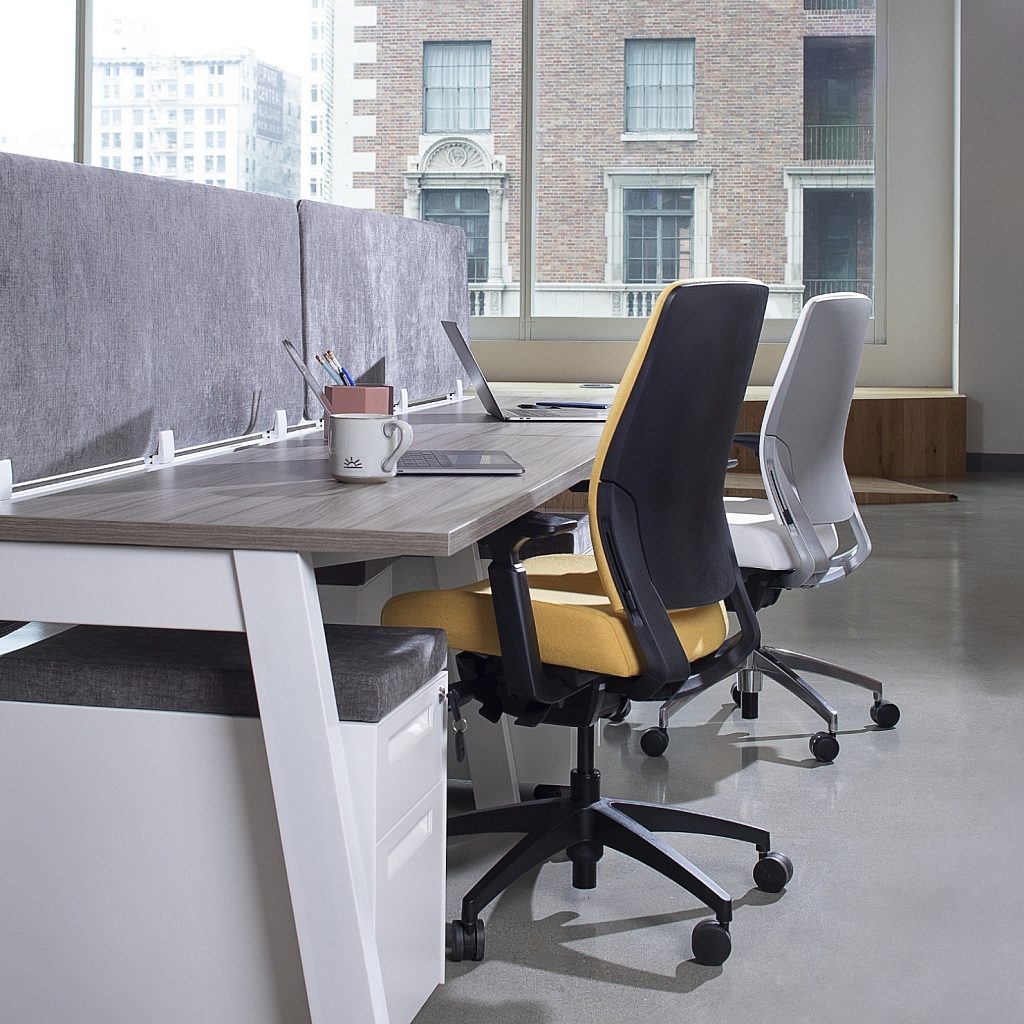 Workplace Furniture Amplify 7