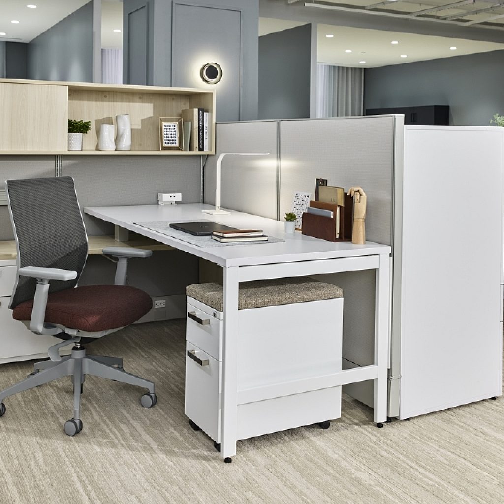 Ais ny showroom divi workstation panel system devens task chair frameless glass a leg sliding door tool rail lem lamp mobile ped lateral file 2 md