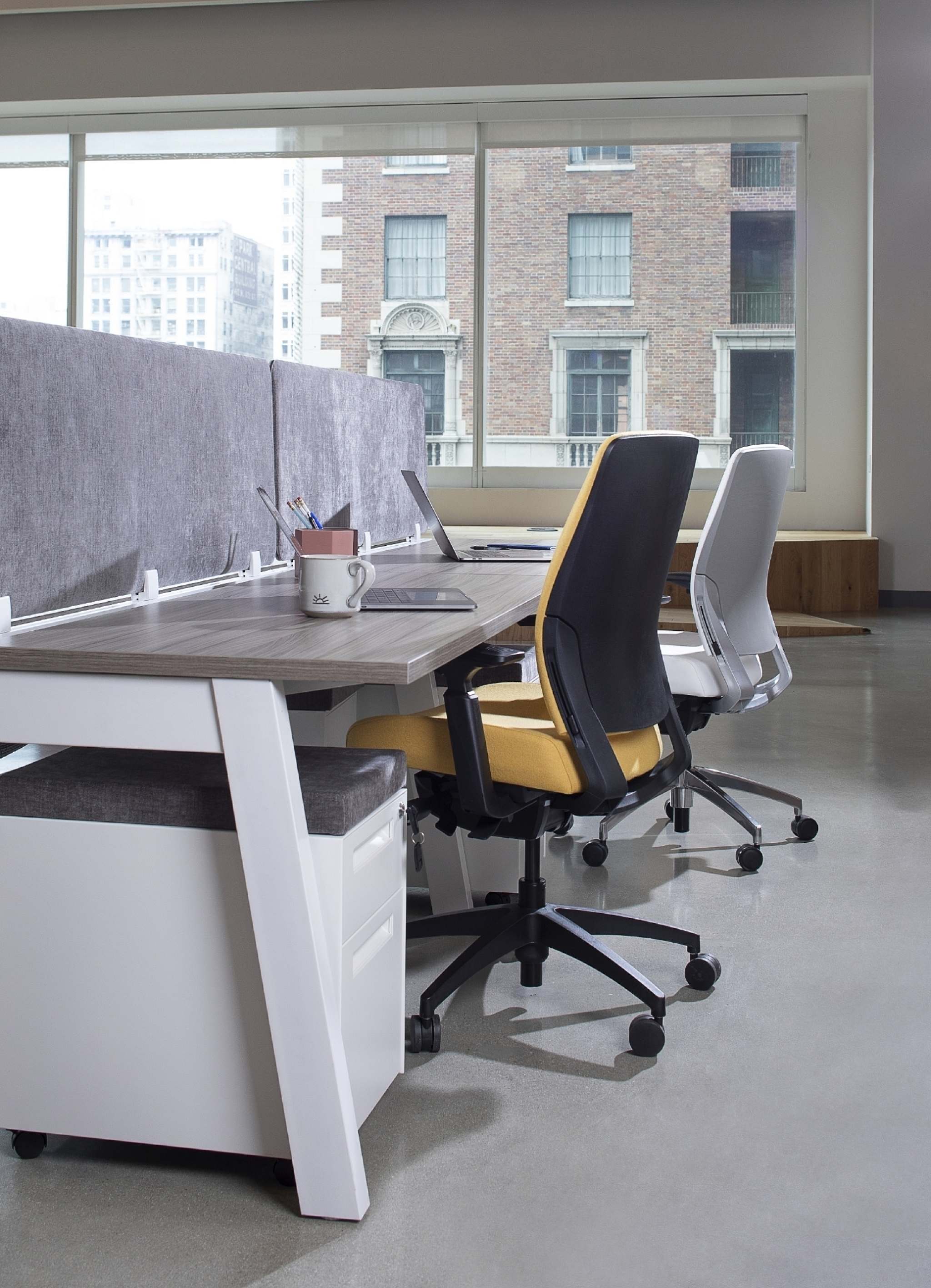 Work Desks Memphis TN Workplace Furniture